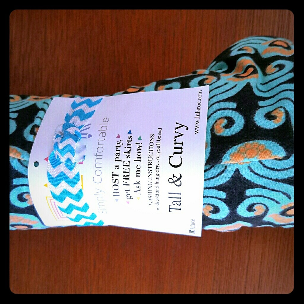 TC NWT Lularoe unicorn leggings