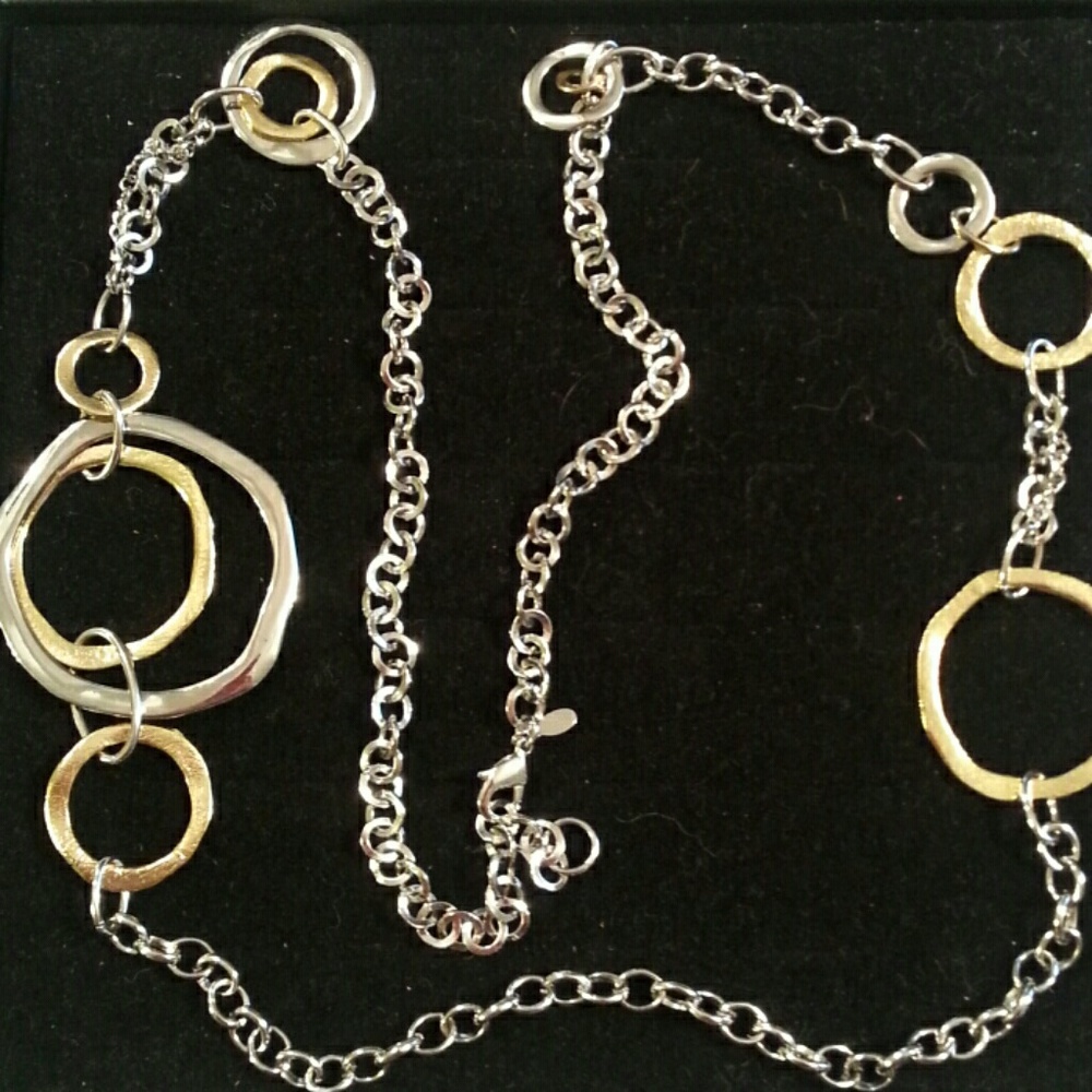 Cutting edge necklace