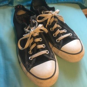 Black converses