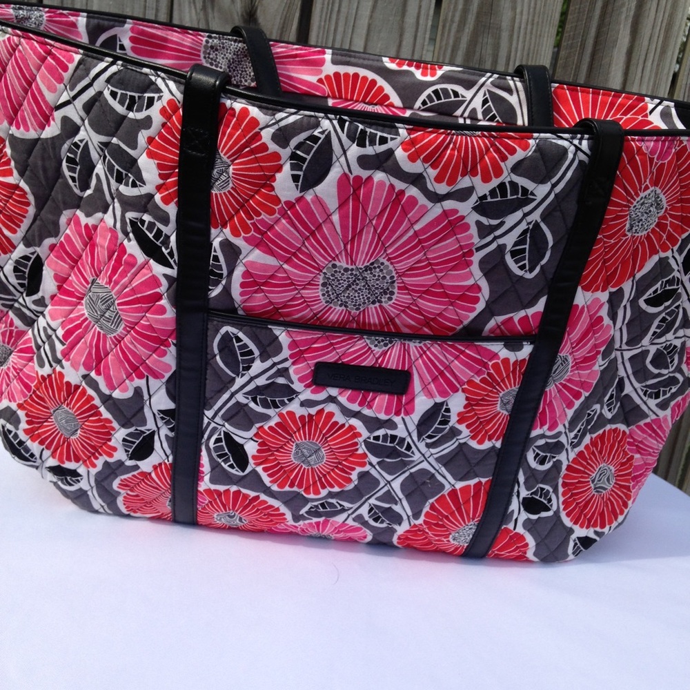 Vera Bradley trimmed Vera traveler.