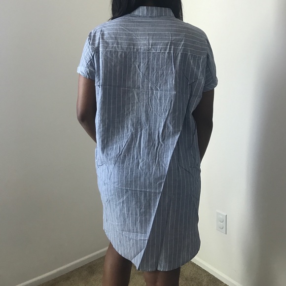 T-shirt dress - Picture 2 of 3