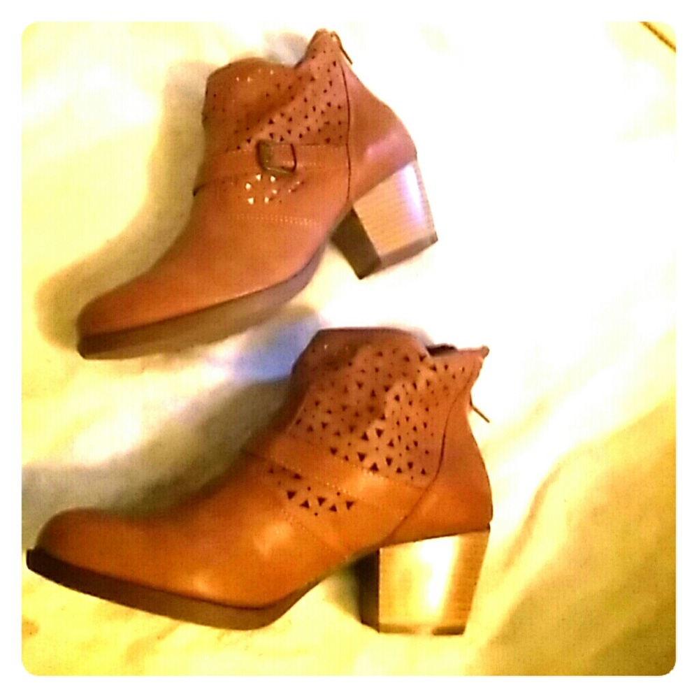Brown ankle boots