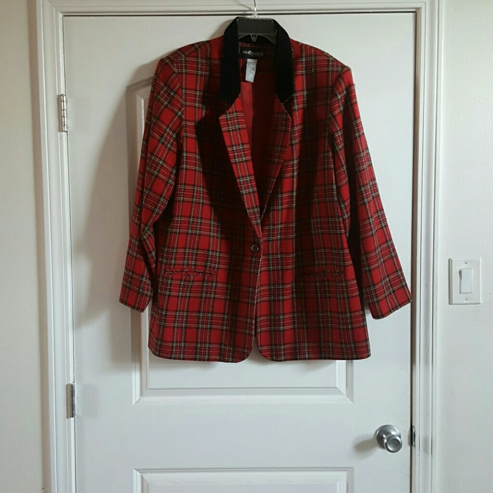 Plus Size Wool Plaid Jacket w/ velvet collar