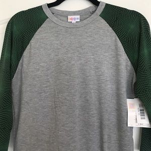 Lularoe randy tee