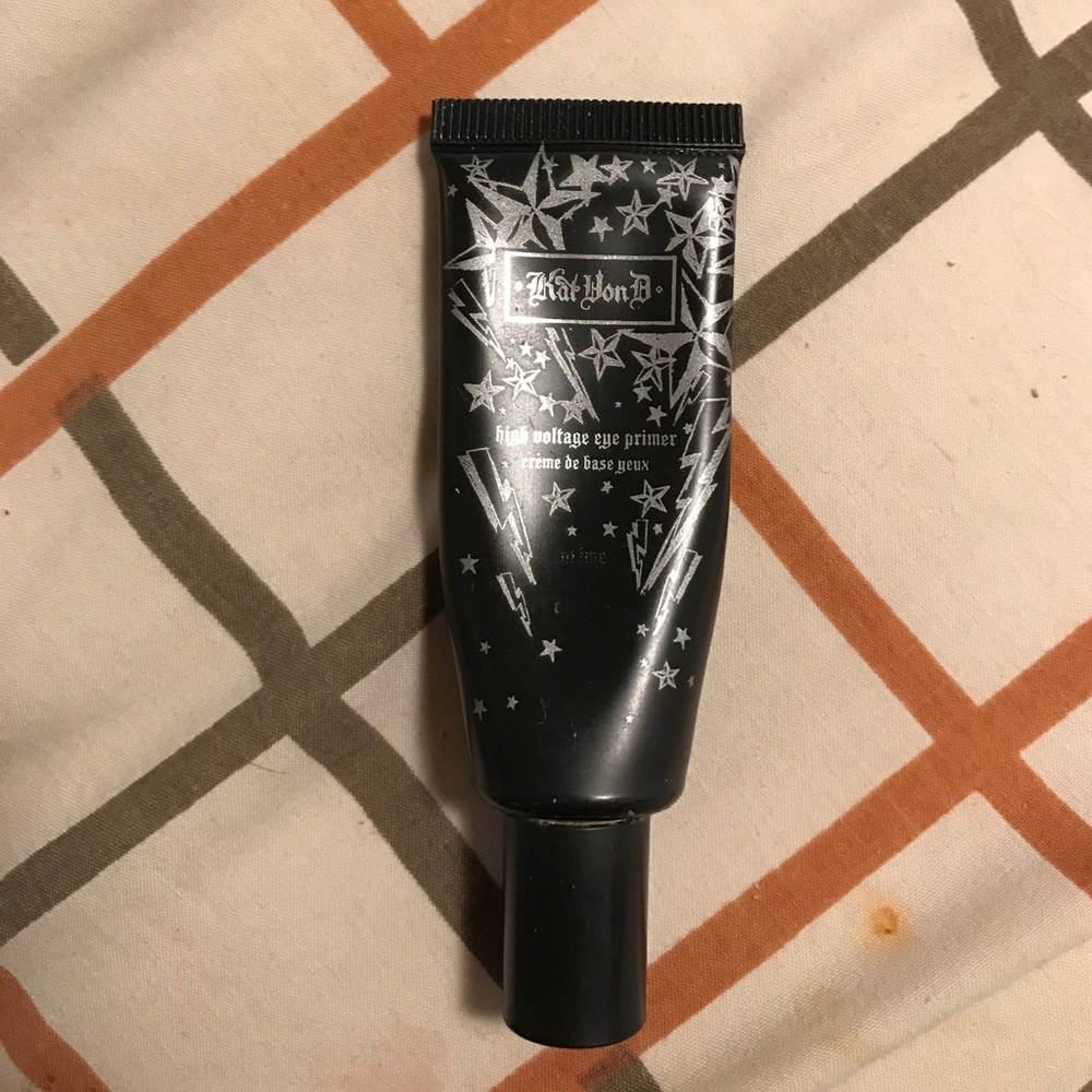 Kay Von D High Voltage eye primer SKIN