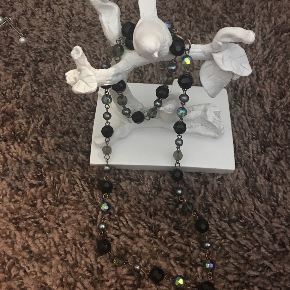 Necklace - Picture 1 of 2