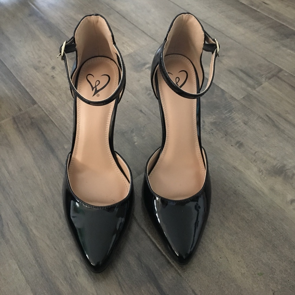 Patent strap Heel in Black