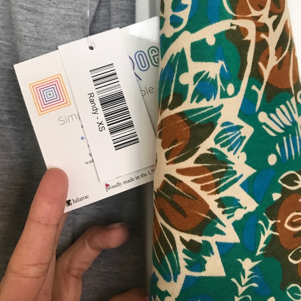 Lularoe Randy tee - Picture 2 of 2