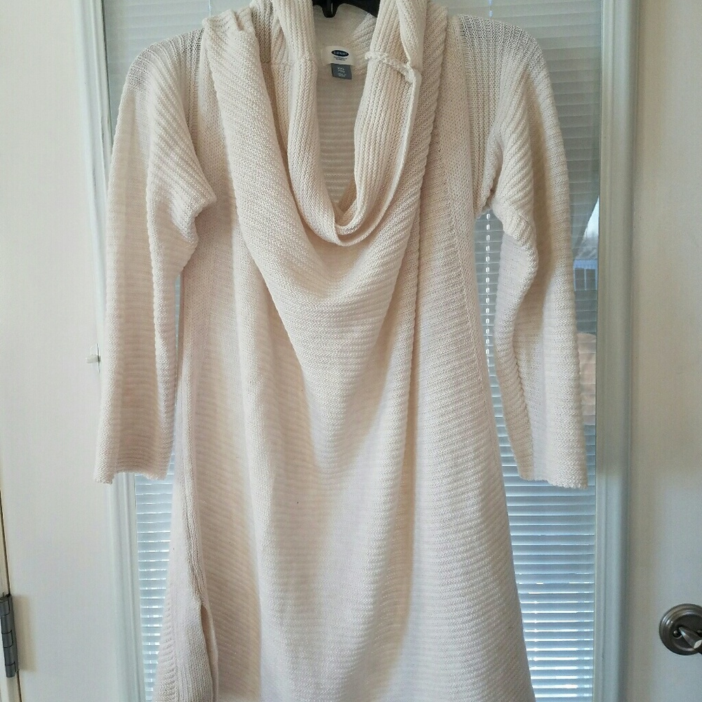 Amazing cream color sweater