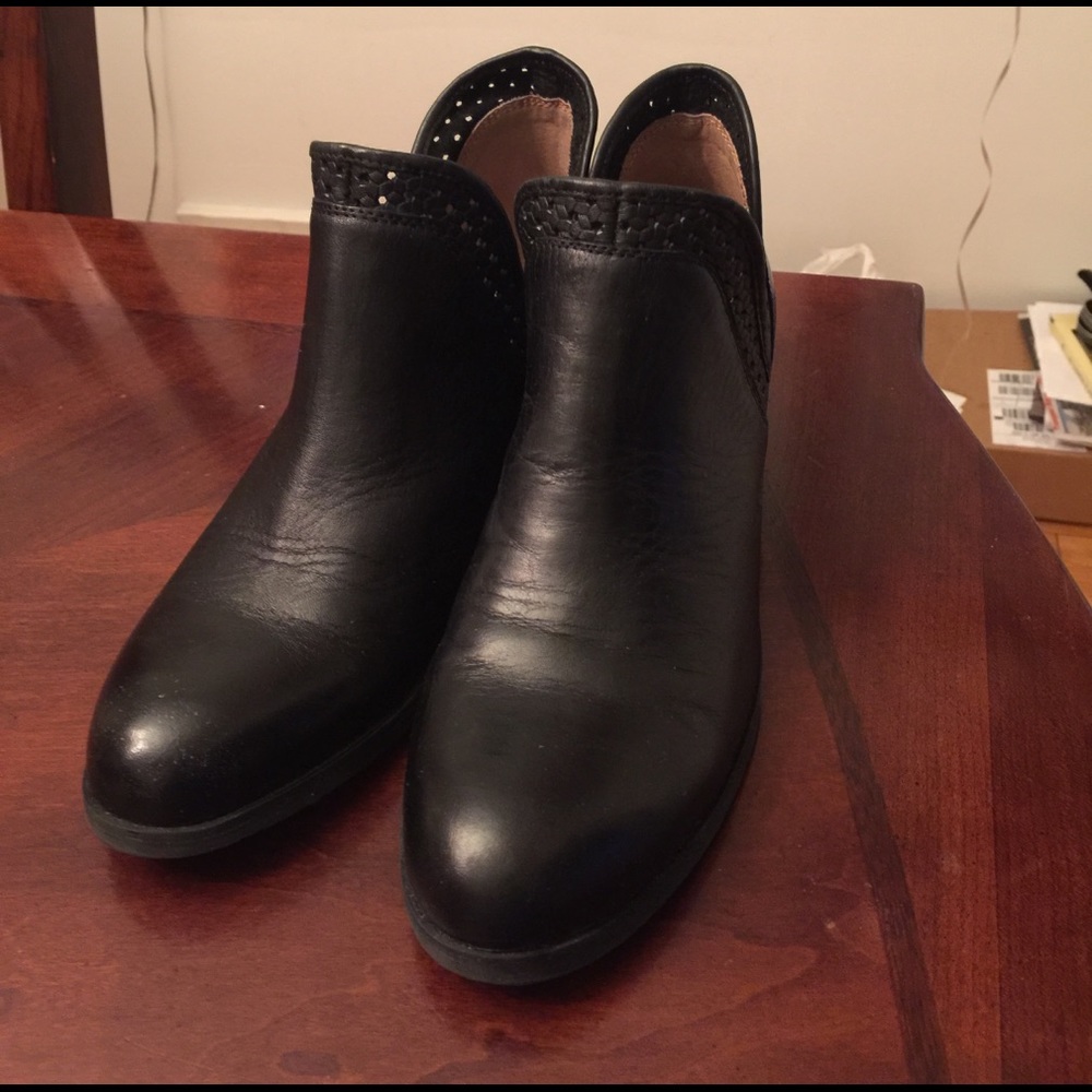 Ankle boots