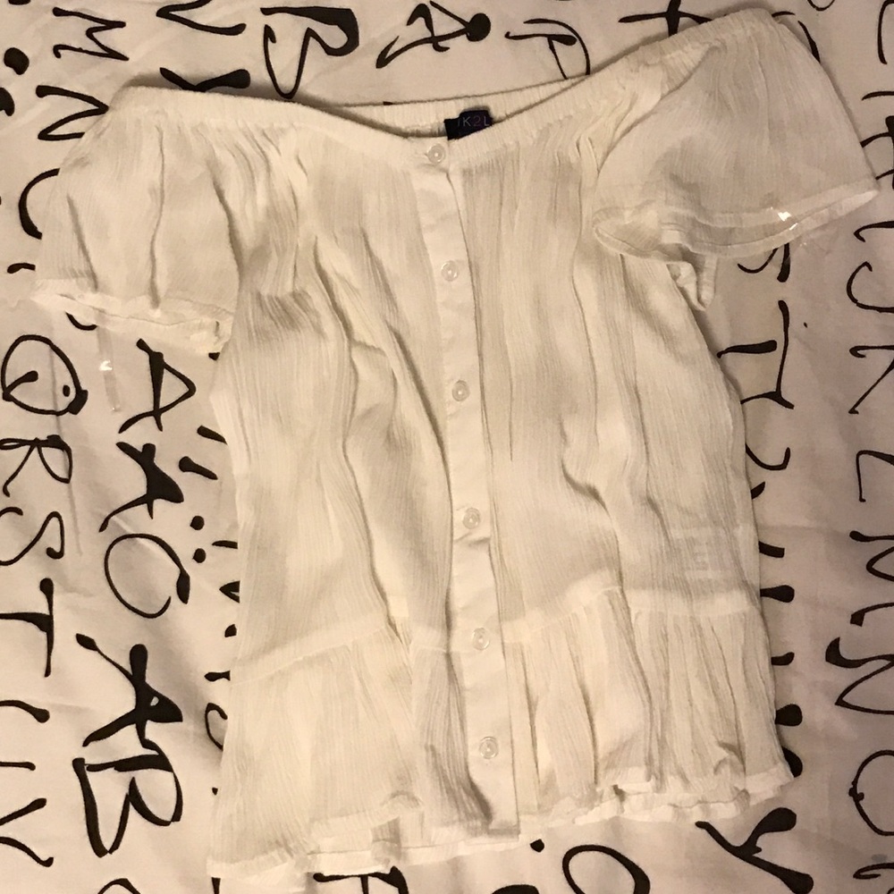 Green & white blouses