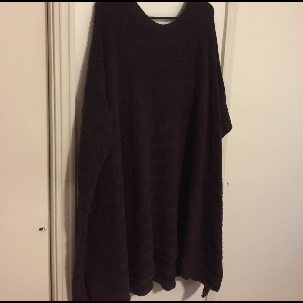 Old Navy Oversized Burgundy Sweater