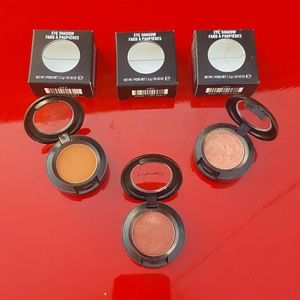 Trio MAC Eyeshadows: Rule, Coppering, Paradisco