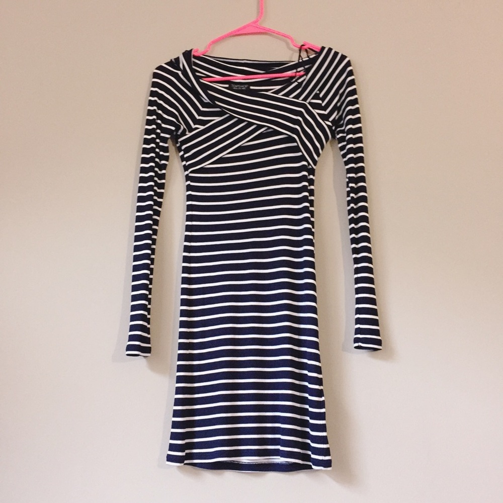 ⭐️⭐️⭐️ TOPSHOP bodycon stripe dress - NWOT ⭐️⭐️⭐️ - Picture 2 of 6