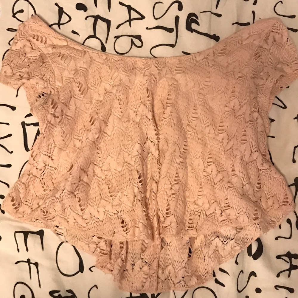 Pink & white tops - Picture 2 of 4