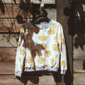 Floral crew neck