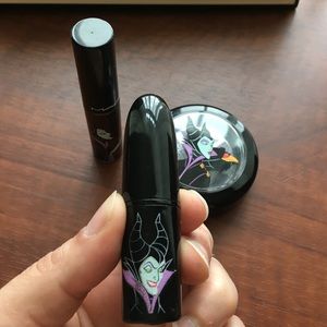 MAC Venomous Villains lipstick/Amplified Dark Deed