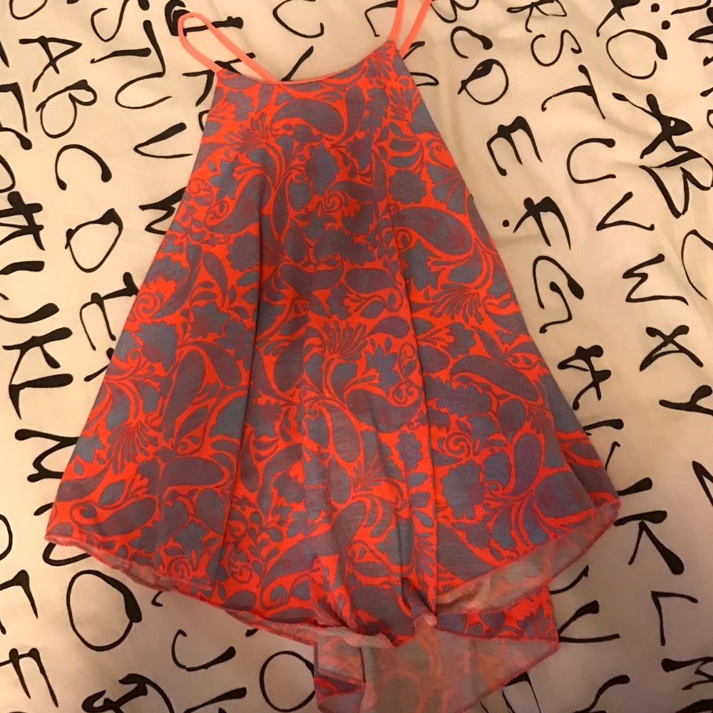 Salmon tank top