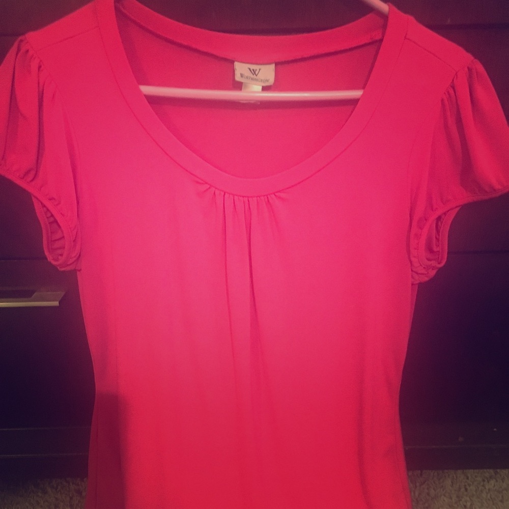 Adorable fuchsia shell 💗