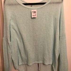 Light Sweater from Charlotte Russe. Size XL