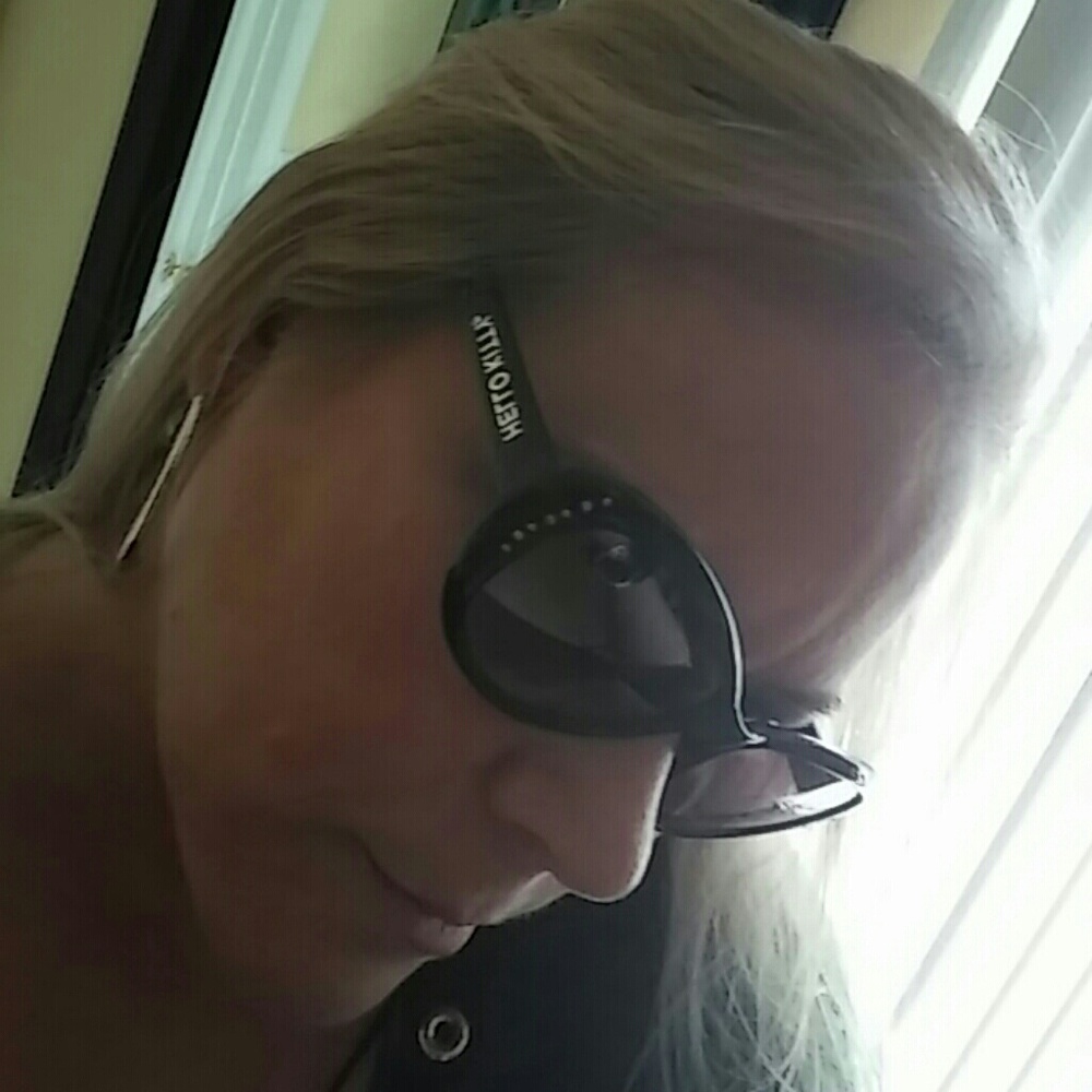 Hello Kitty Glasses