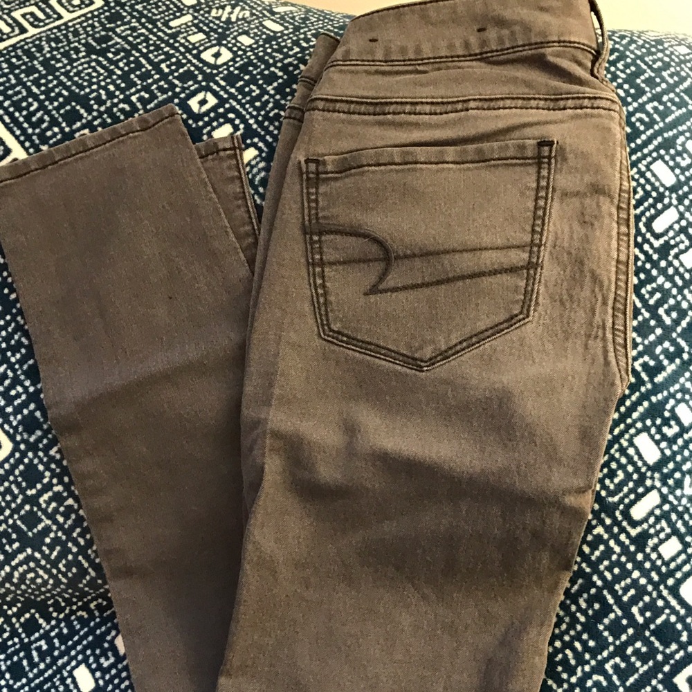 American Eagle Super Stretch Grey Jeggings