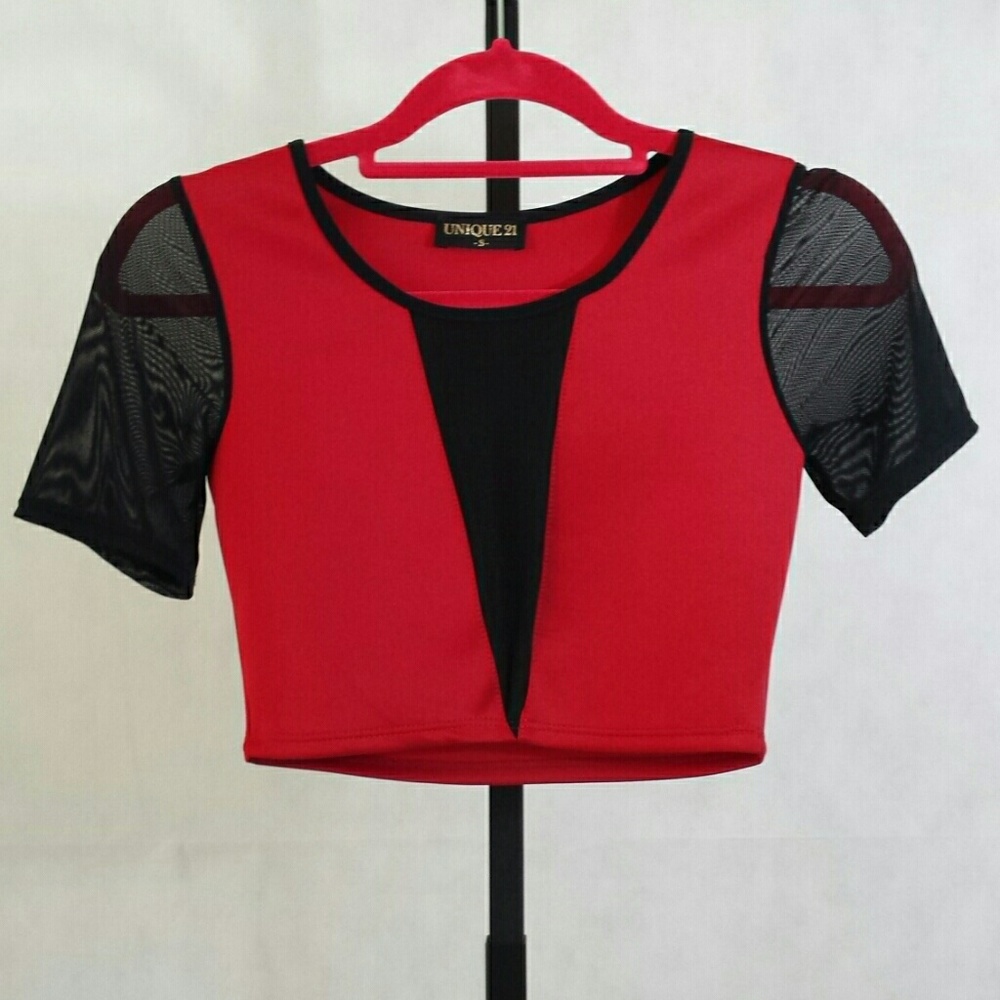 Unique 21 Red/Black Crop-Top. NWOT.