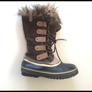 Sorel "Joan of Arctic" winter boots