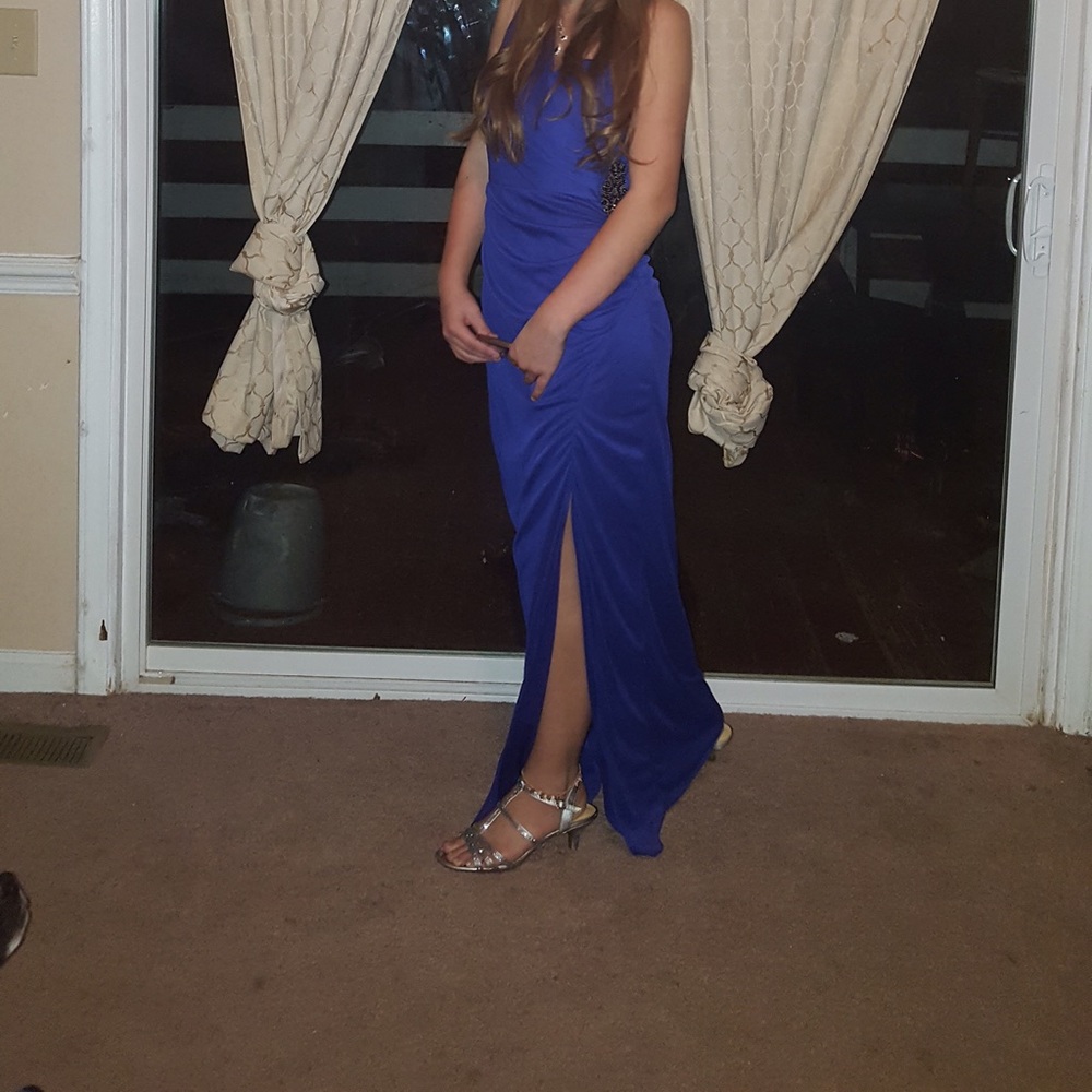 Long dress only worn once