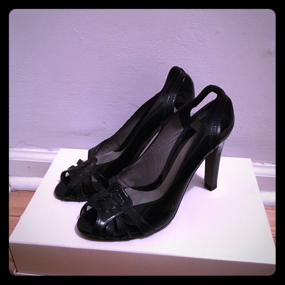 🔹SALE🔹Theory black patent leather pumps - Picture 2 of 5
