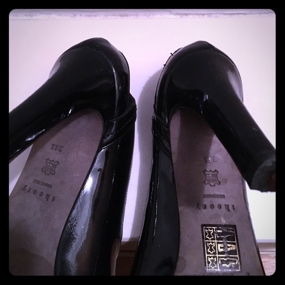 🔹SALE🔹Theory black patent leather pumps - Picture 4 of 5