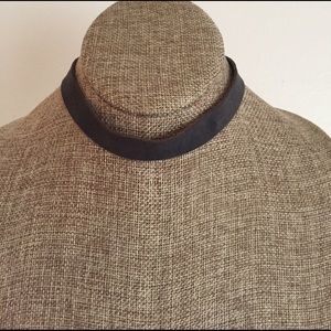 Grey suede choker!
