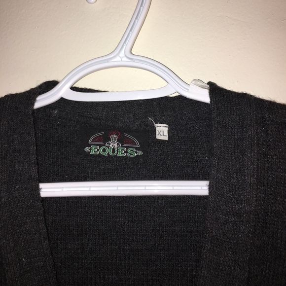 Cardigan - Picture 2 of 2