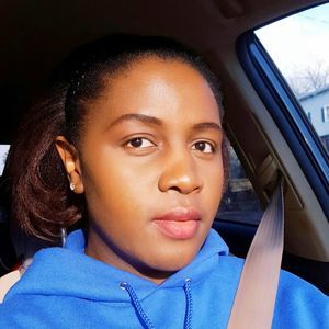 Meet your Posher, Bella