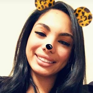 Meet your Posher, Angie