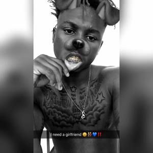 Meet your Posher, Issa