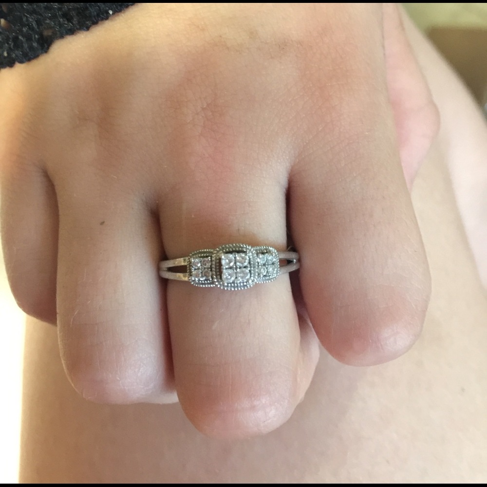 Beautiful promise ring 💍