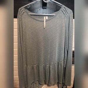 LC Lauren Conrad Peplum Top (XXL)