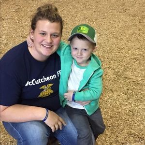 Meet your Posher, Stephanie