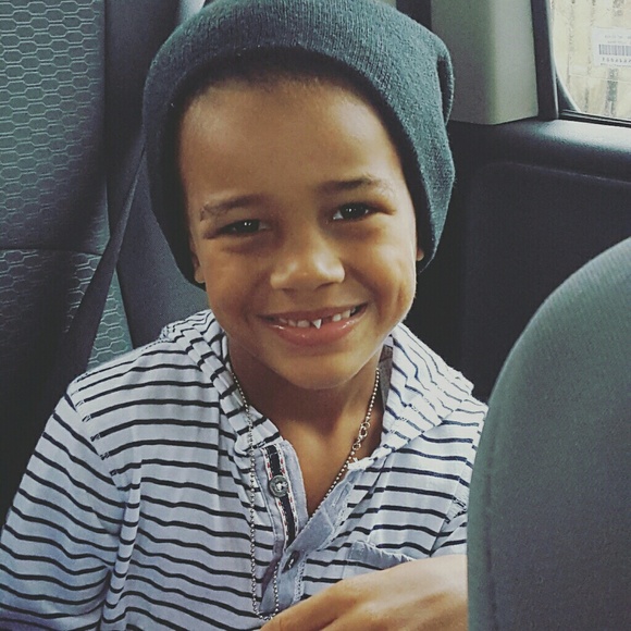 Meet your Posher, Amy and my big beautiful family - Picture 3 of 6