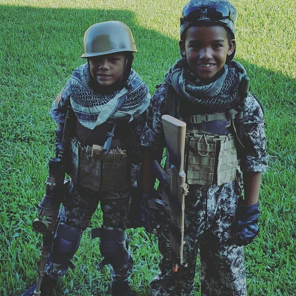 Meet your Posher, Amy and my big beautiful family - Picture 5 of 6