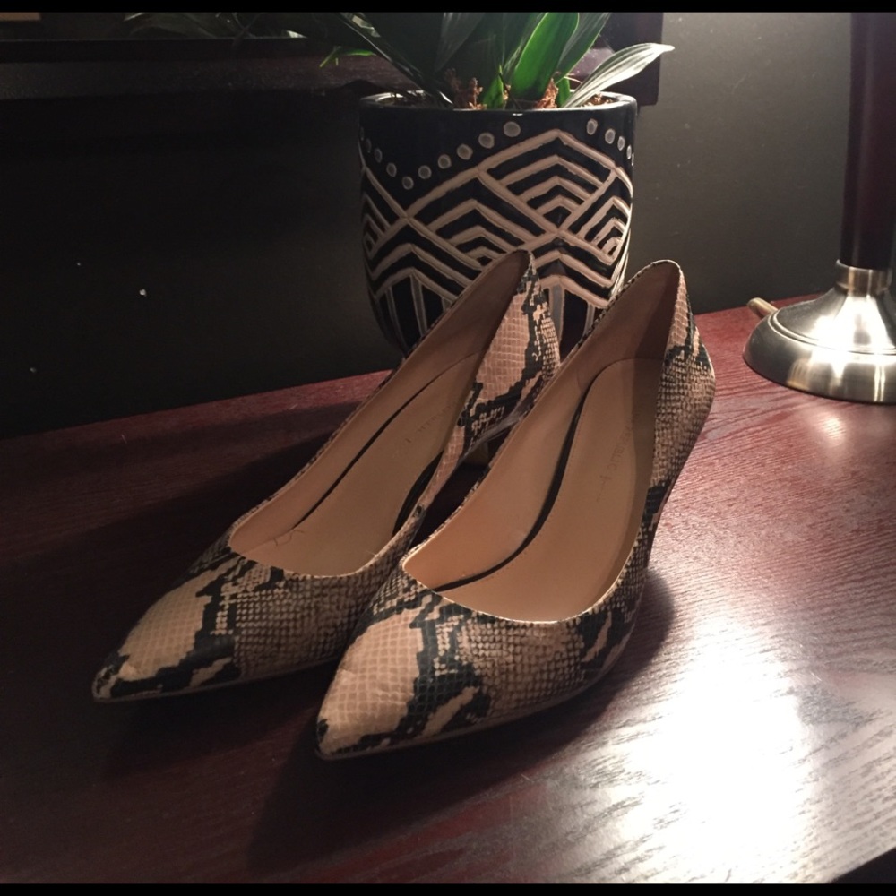 Banana Republic heels