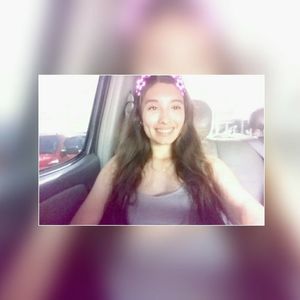 Meet your Posher, Brisa