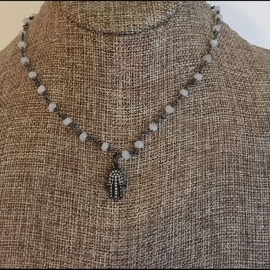 Beaded gunmetal choker with hamsa pendant