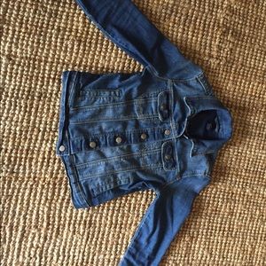 Girl's GAP super soft denim jacket