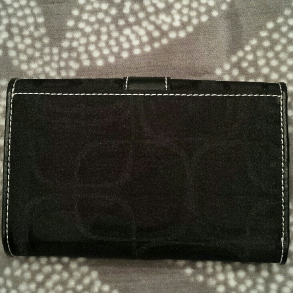 Express Trifold Wallet - Picture 4 of 4
