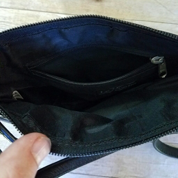 Black Purse with shoulder strap NWOT - Picture 5 of 6