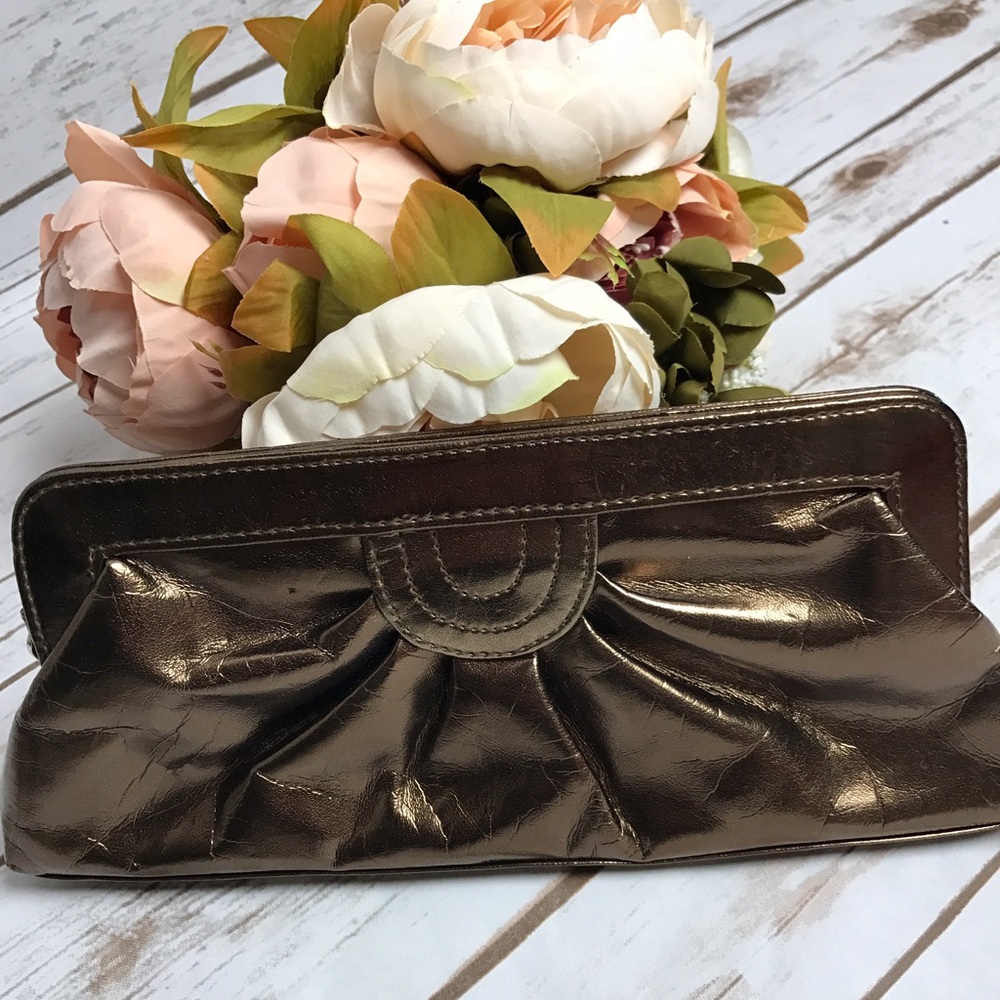 Bronze clutch NWOT
