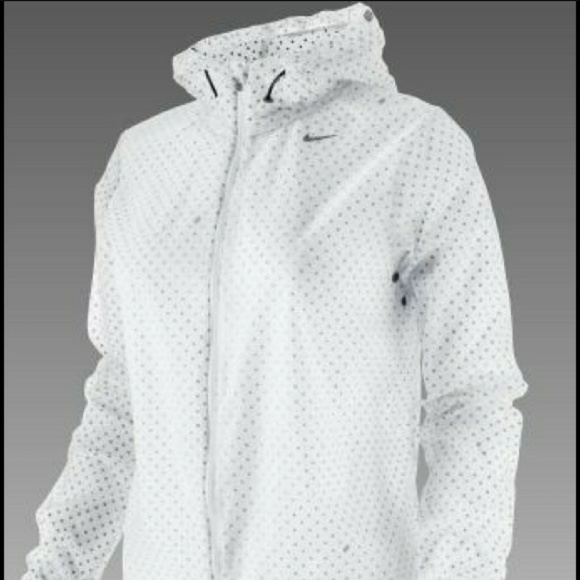 ❌SOLD❌Polka Dot Nike Rain Jacket - Picture 1 of 6