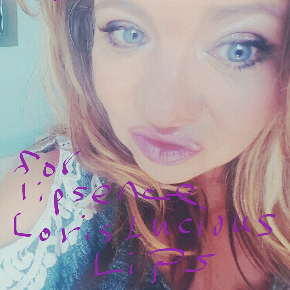Lipsence
